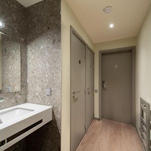 Gemenschappelijk Kamer Alleen voor Mannen